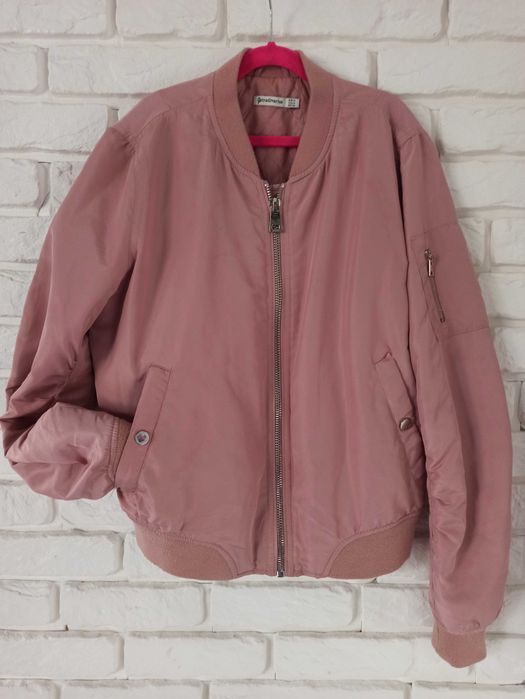 Kurtka bomberka Stradivarius