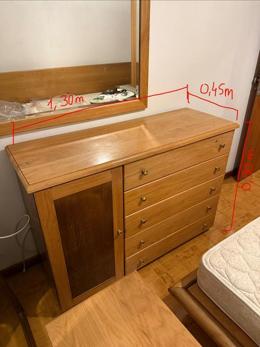 Cómoda com porta e gavetões