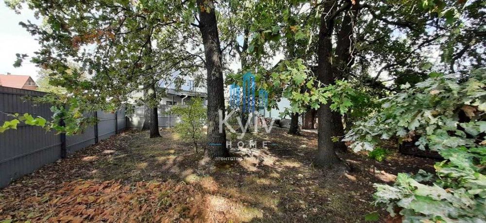 Продаж Будинок у лісі біля Києва — газ, каналізація, готовий для життя