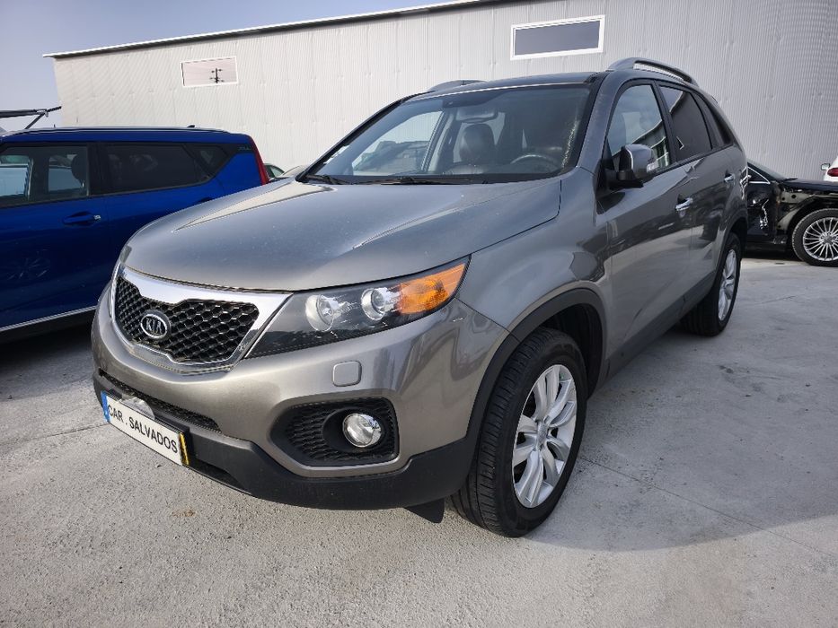 KIA Sorento 2.2 avariado