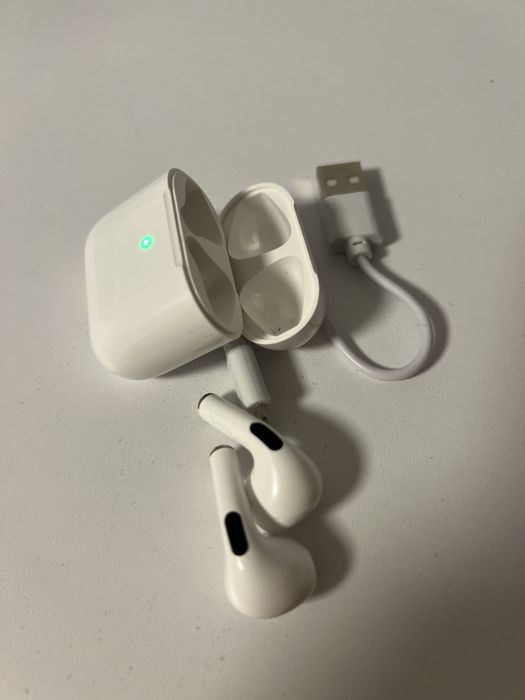 Бездротові навушники ,Pro 4