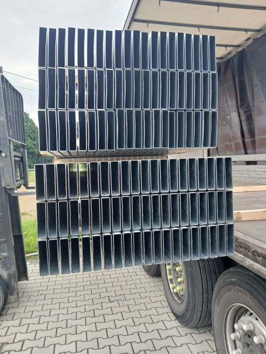 Profil  słupek zamknięty ocynkowany 100/20/1,25 mm