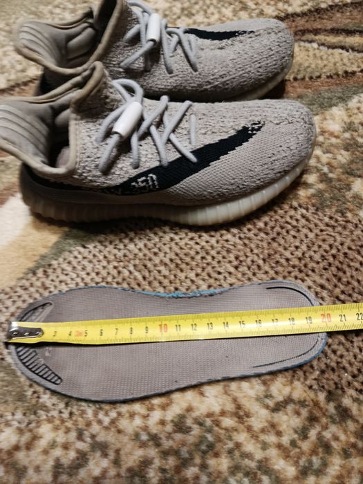 Кросівки Adidas Yeezy Boost 350 V2  оригінал