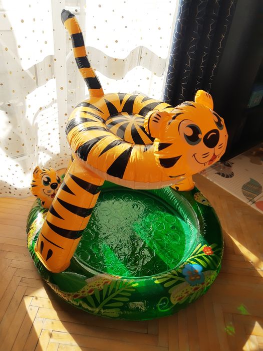 Basen dla dzieci tygrys