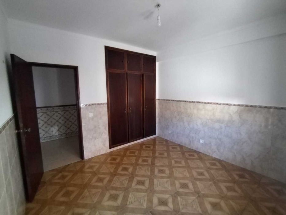 Arrenda-se T2 em Pontével