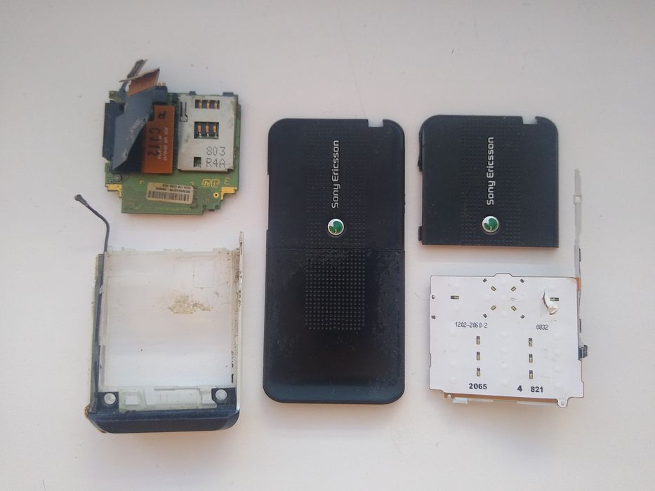запчасти от Sony Ericsson