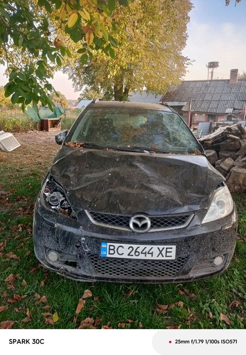 Мазда універсал під відновлення