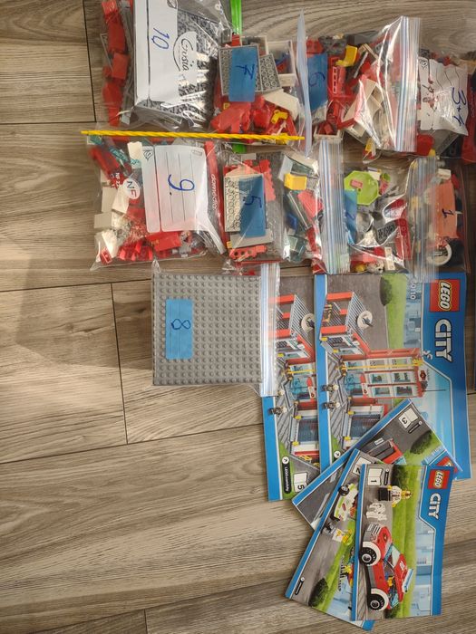 LEGO 60110 Remiza strażacka