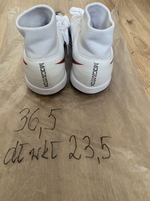 Nike białe Karbowane w rozm 36,5 dł wkl 23,5 cm