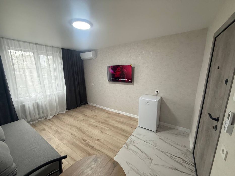 Продаж кімнати з ремонтом на Шевченка