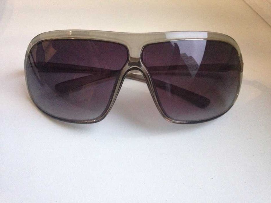 Окуляри сонцезахисні