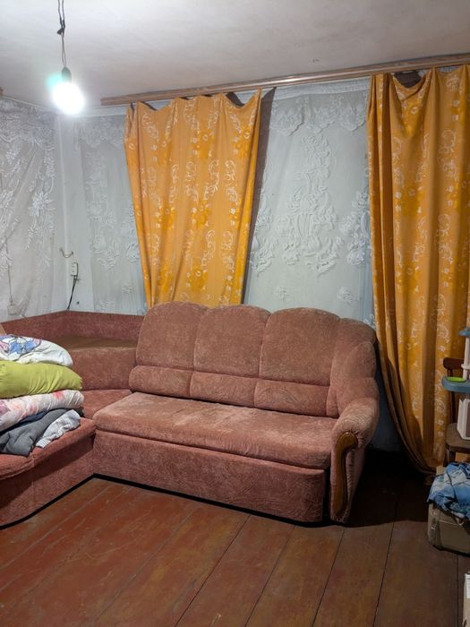 Продам дом в селе Васютинцы  Черкасская обл.