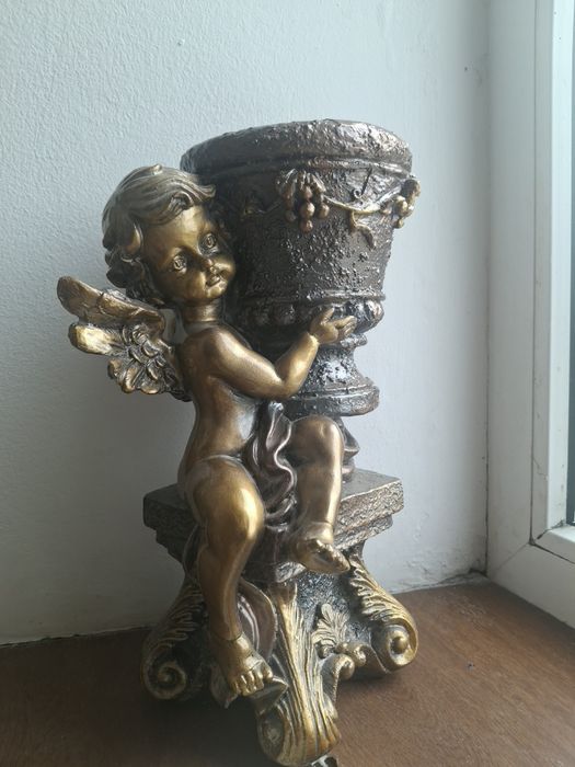 Вазон ,кашпо . АНГЕЛ с нами