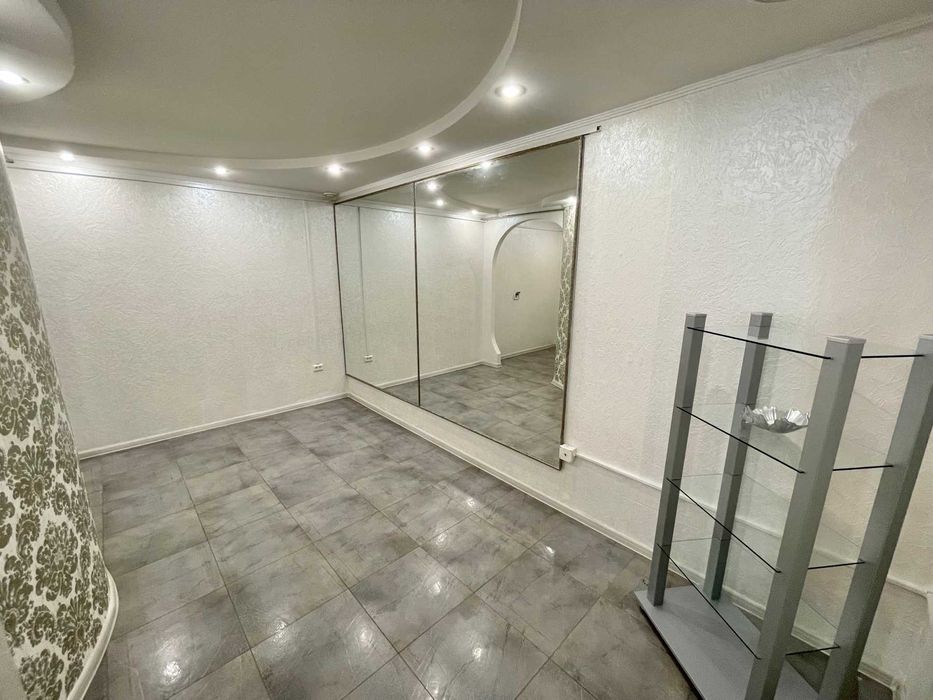 Фото реальн. н/ф 56м2 1пов.(є підвал) Теремки-2 ЖК Ліко-Град 1