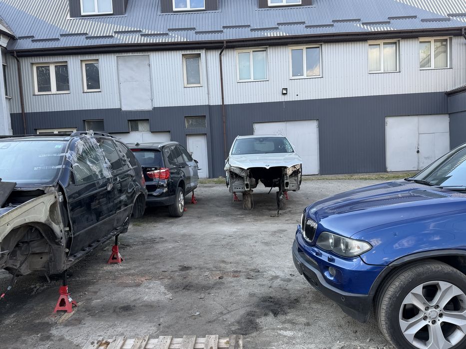 Розборка BMW E61 E60 E53 E70 F15 F10 капот БМВ Е60 Разборка Запчастини