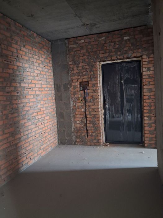 2кім квартира = 64м2 + можна  СЕРТИФІКАТ,   7хв до Києва з  Документи!