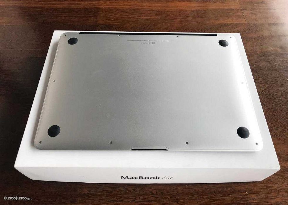 MacBook Air 13 (A1466) - Como novo, na caixa - Com garantia