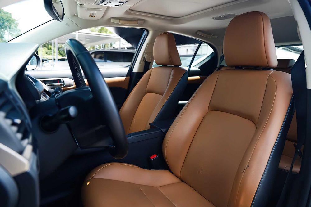 Lexus CT 200h      2017