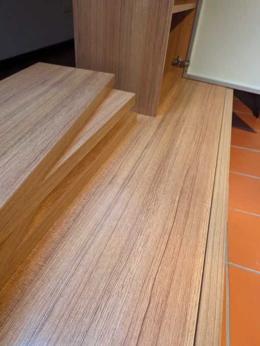 Móvel para TV com gaveta dupla