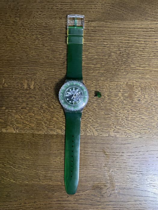 годинник Swatch серії Scuba 200