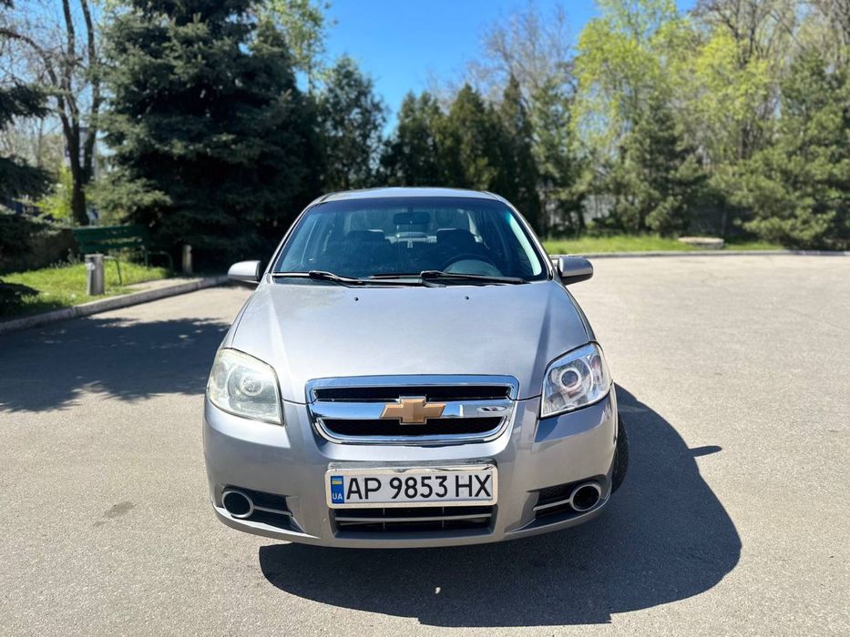 Автомобили в аренду под выкуп. Работа в такси машина