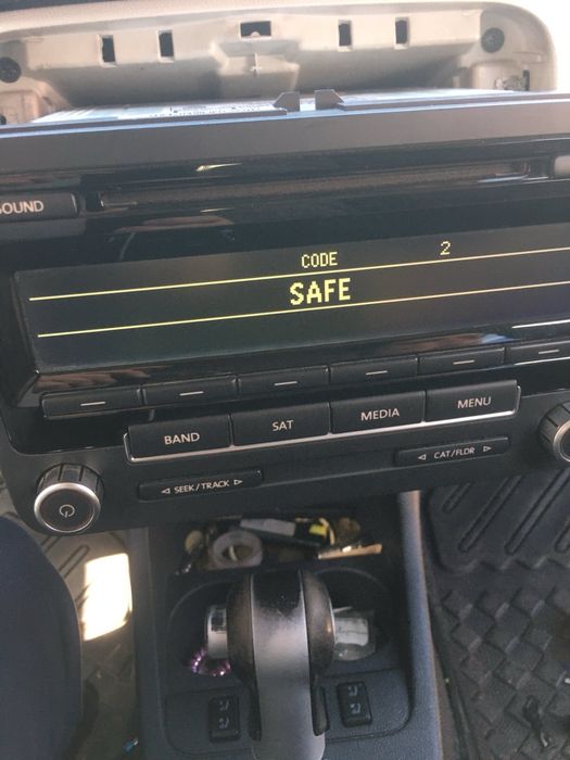 Розблокування магнітол VW RCD RNS 315 510 300 210 Skoda Audi Nissan