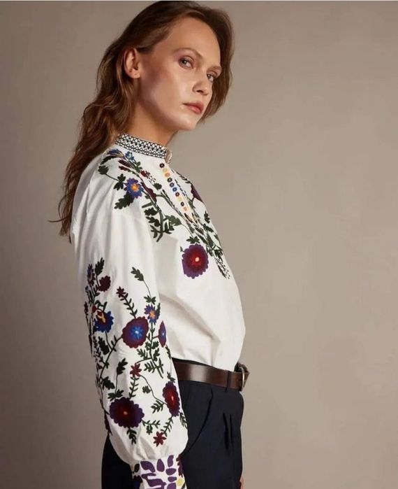 Вышиванка женская