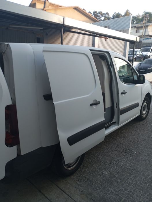 Carrinha Peugeot Partner
