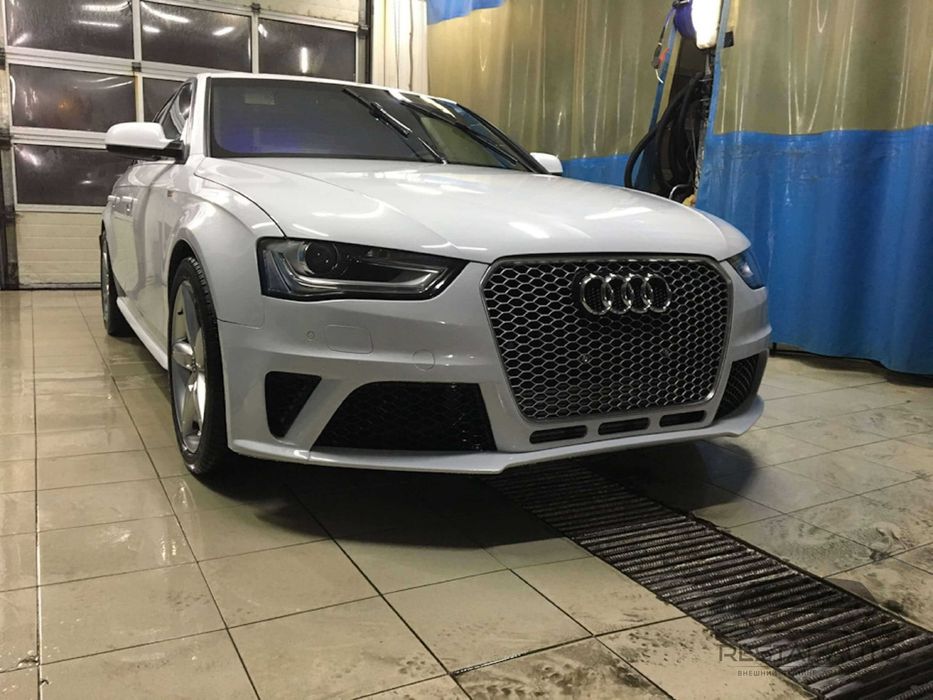 бампер А4 б8 решетка audi 2009 Бампер rs 4 b8 07-11г А4 решетки рс4 RS