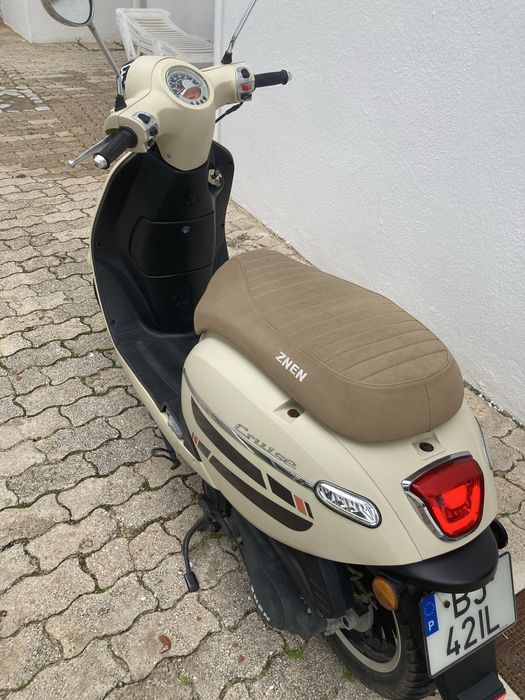Scooter 125 znen