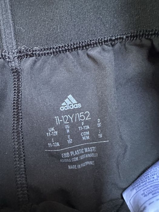 Spodenki sportowe czarne do biegania szorty Adidas Aeoready