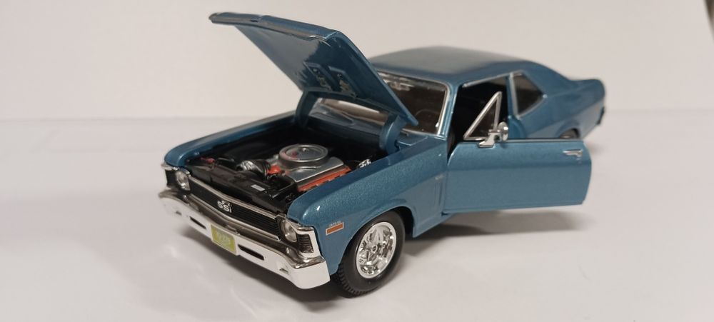 Carro Chevrolet Nova SS  1/24