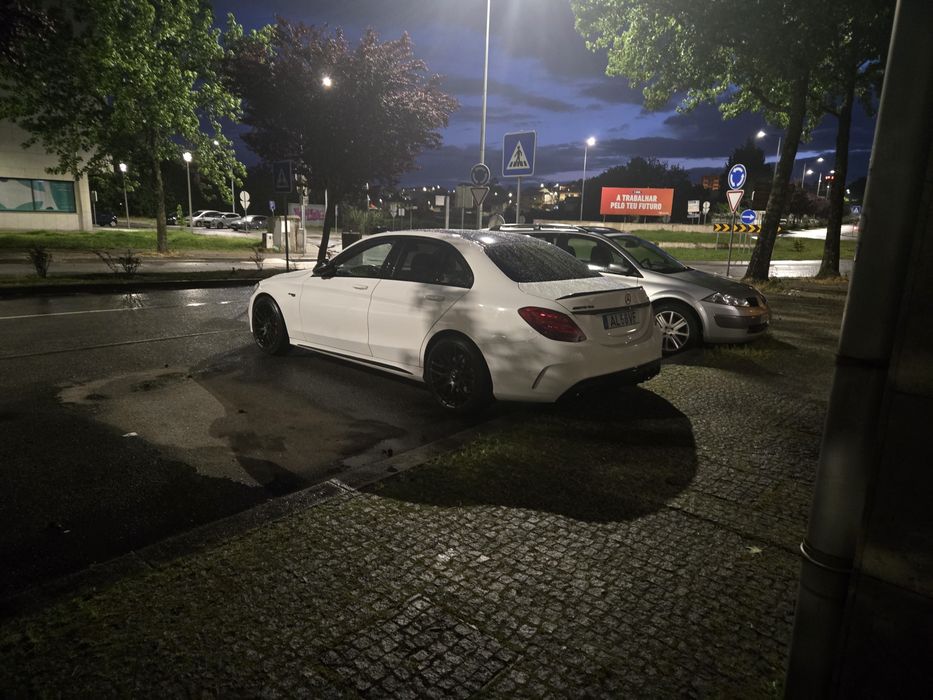 Mercedes-Benz C43 AMG