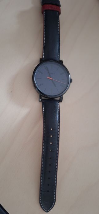 Zegarek Timex czarny z podświetleniem