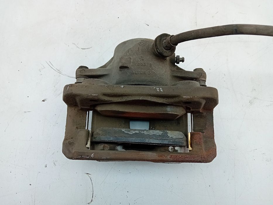 Pinça travão / maxila de travão frente direita MERCEDES-BENZ Classe C