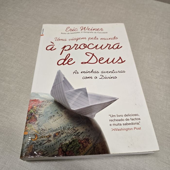 Livro  " Uma viagem pelo mundo  á procura de Deus"