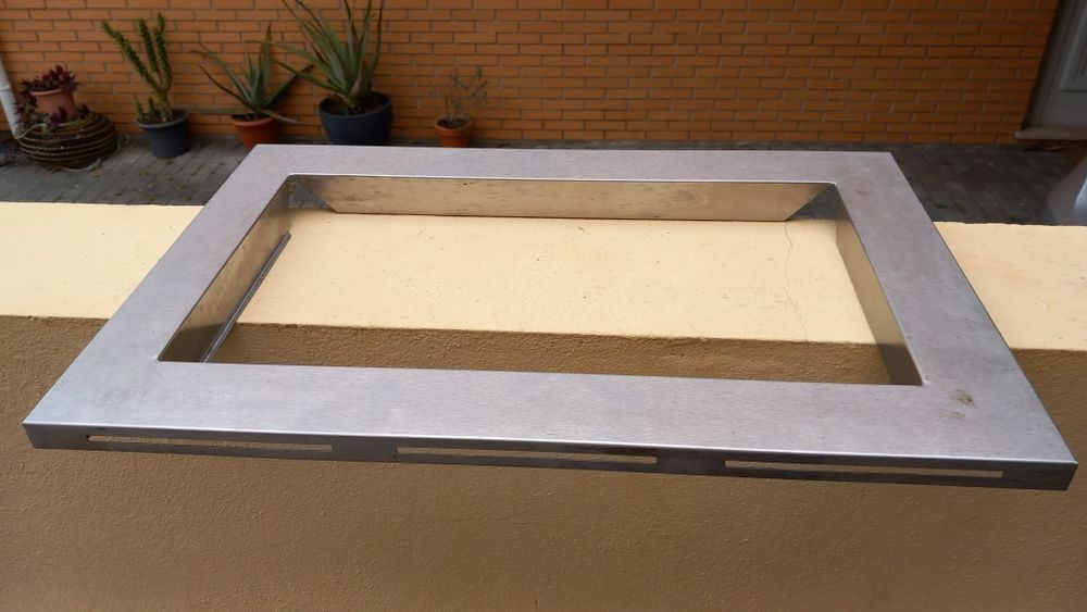 Aro em inox para micro ondas de encastre