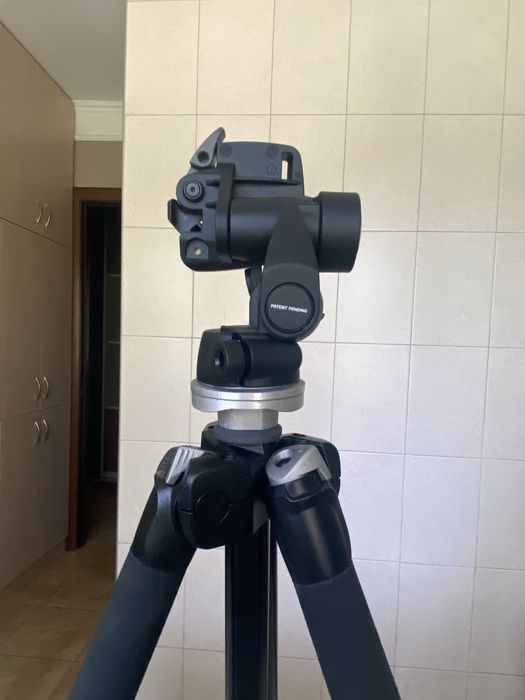 Алюмінієвого монопода серії Manfrotto 290.