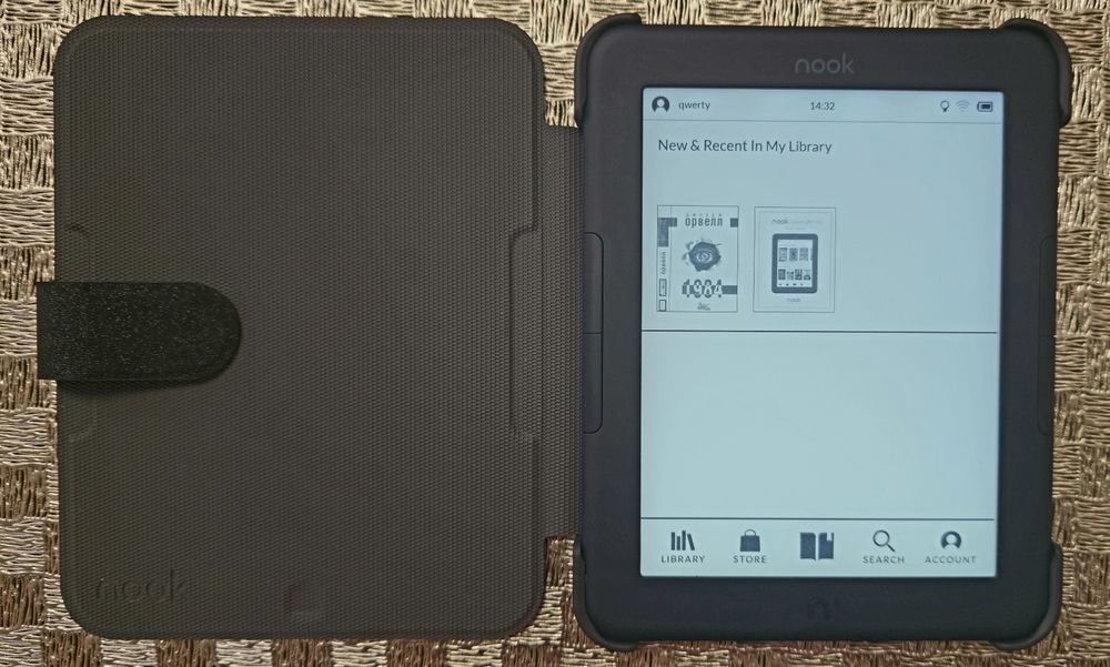 Електронна книга NOOK Glowlight 4e