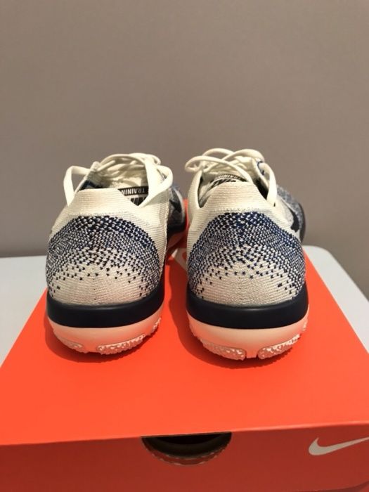Wmns nike free tr flyknit 2 sale