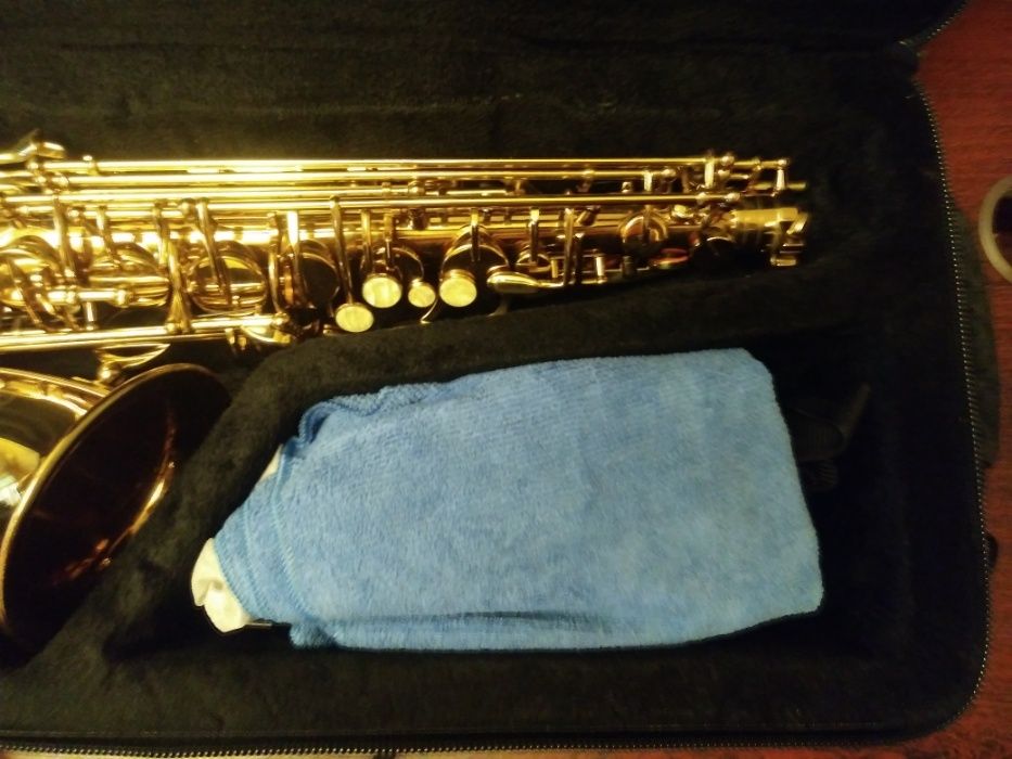 Саксофон Prelude by Conn Selmer