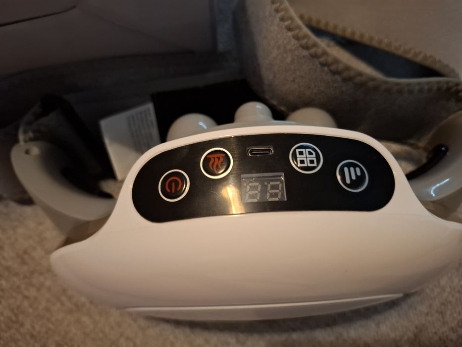Nowy masażer massager do karku pleców brzucha ud antycelulitowy