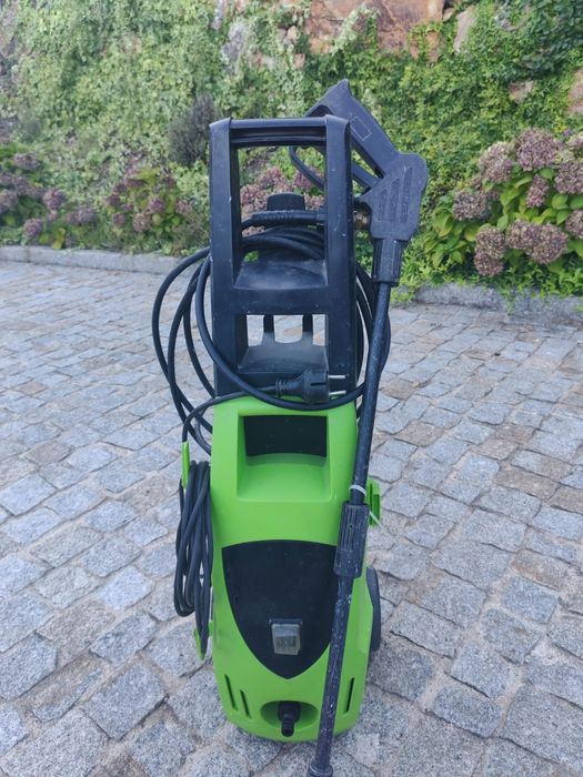Hidrolavadora / Máquina de Lavar Alta Pressão Mac Power 1850W