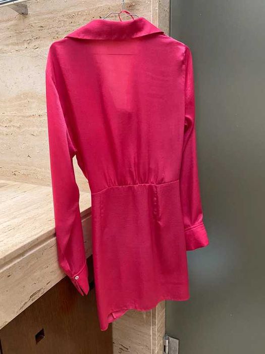 Vestido rosa vivo nacional