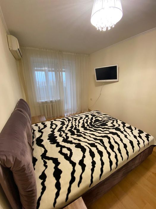 Квартира подобово, погодинно 2 кв на набережній Сонячній