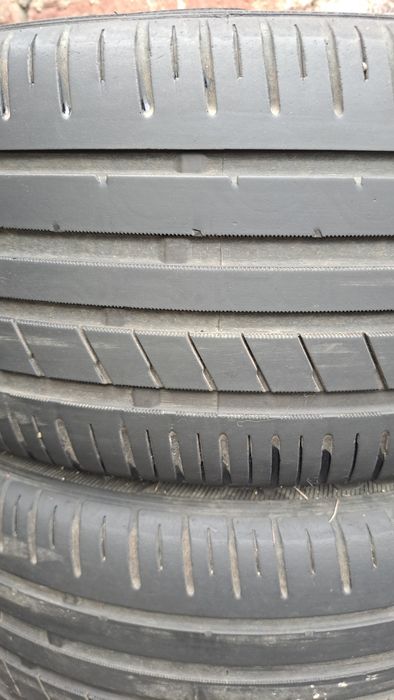 4 opony letnie 225/45 17"