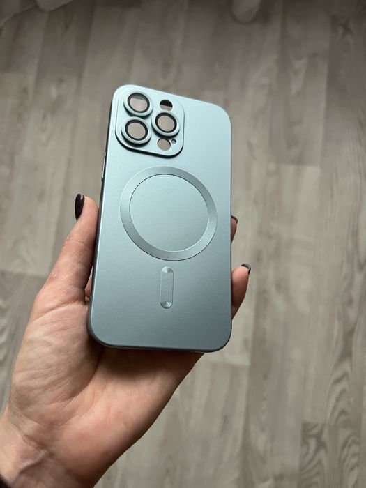 Чохол на айфон 13 pro