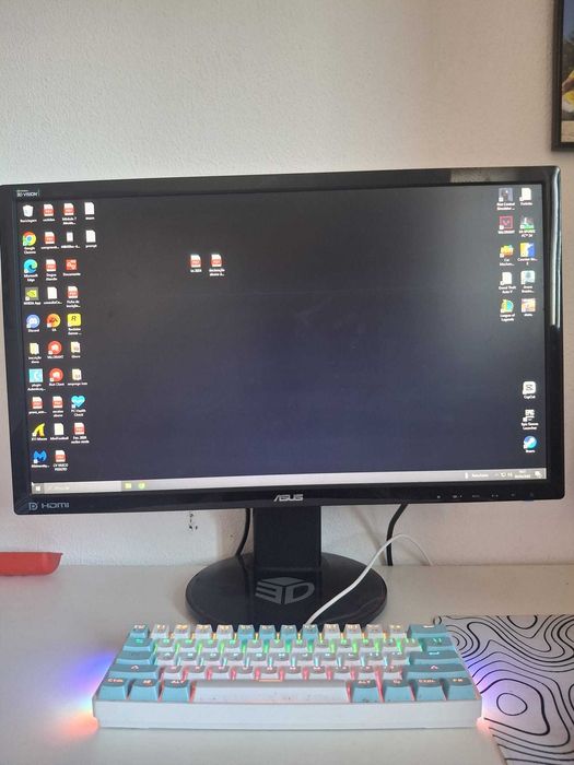 PC Gaming + Monitor 144Hz + Rato Razer