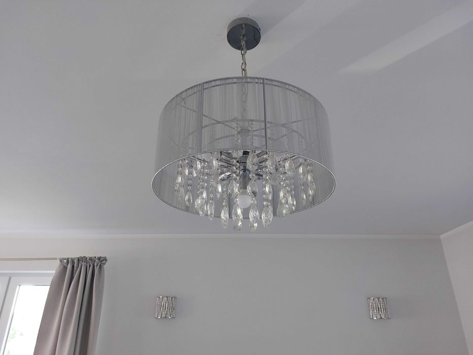 Lampa wiszaca z kryształkami