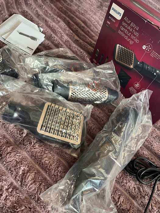 Фен з 5 насадками,Philips